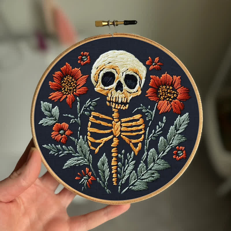 Rubbyoo Embroidery Kit - Skull - image 2