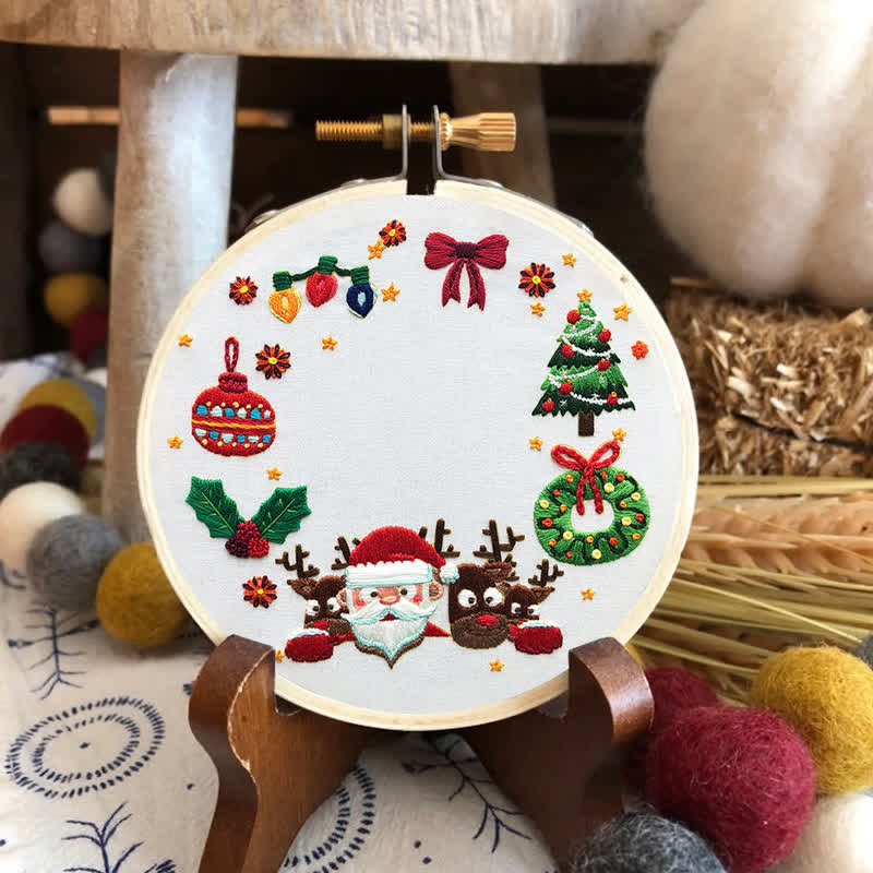 Rubbyoo Embroidery Kit - Topumt Christmas - image 4